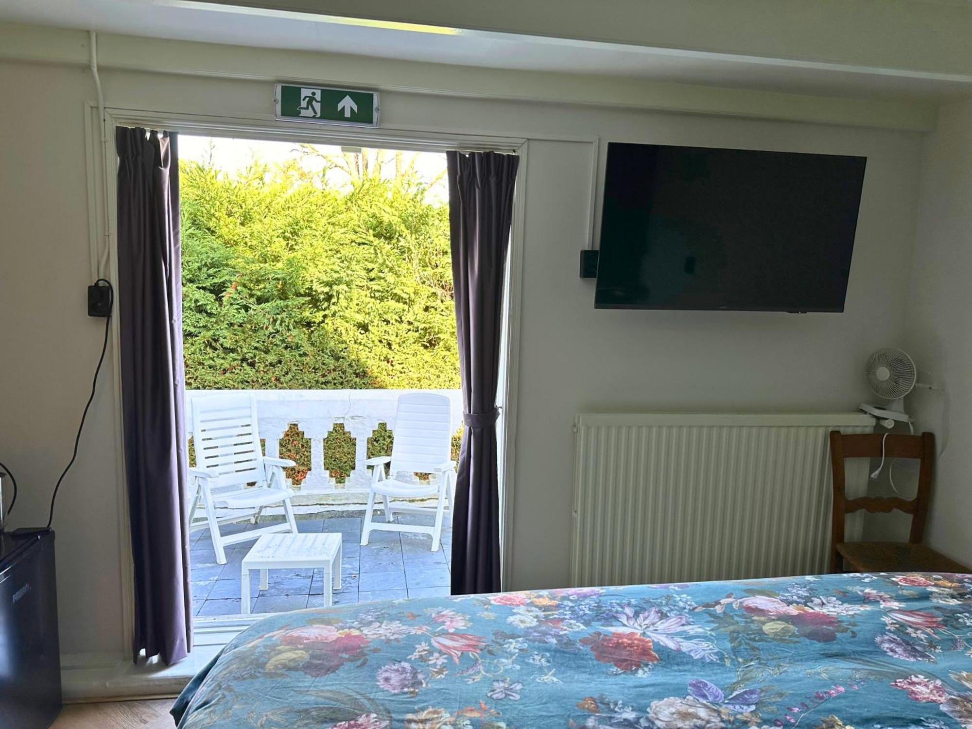 B&B Catharinenburg Golf & Wellness Melissant Bagian luar foto